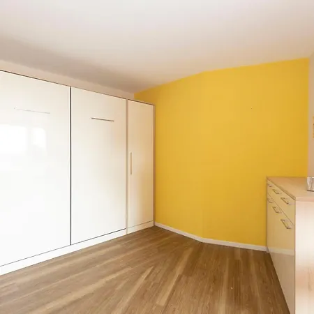 Lord Nelson 419 Apartment