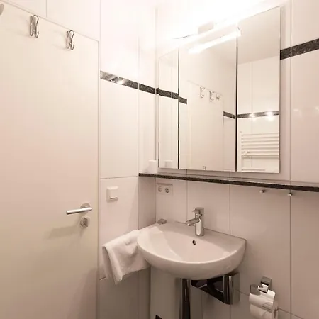 Апартаменты Lord Nelson 419 Куксхафен